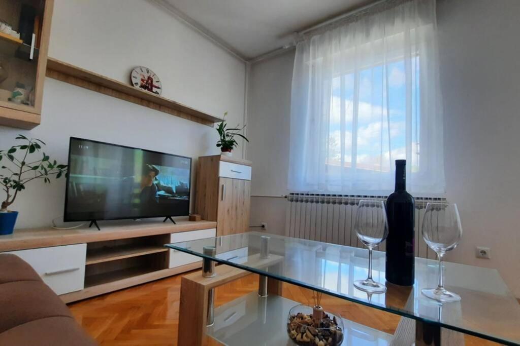Plitvička Jezera Apartman Black River מראה חיצוני תמונה