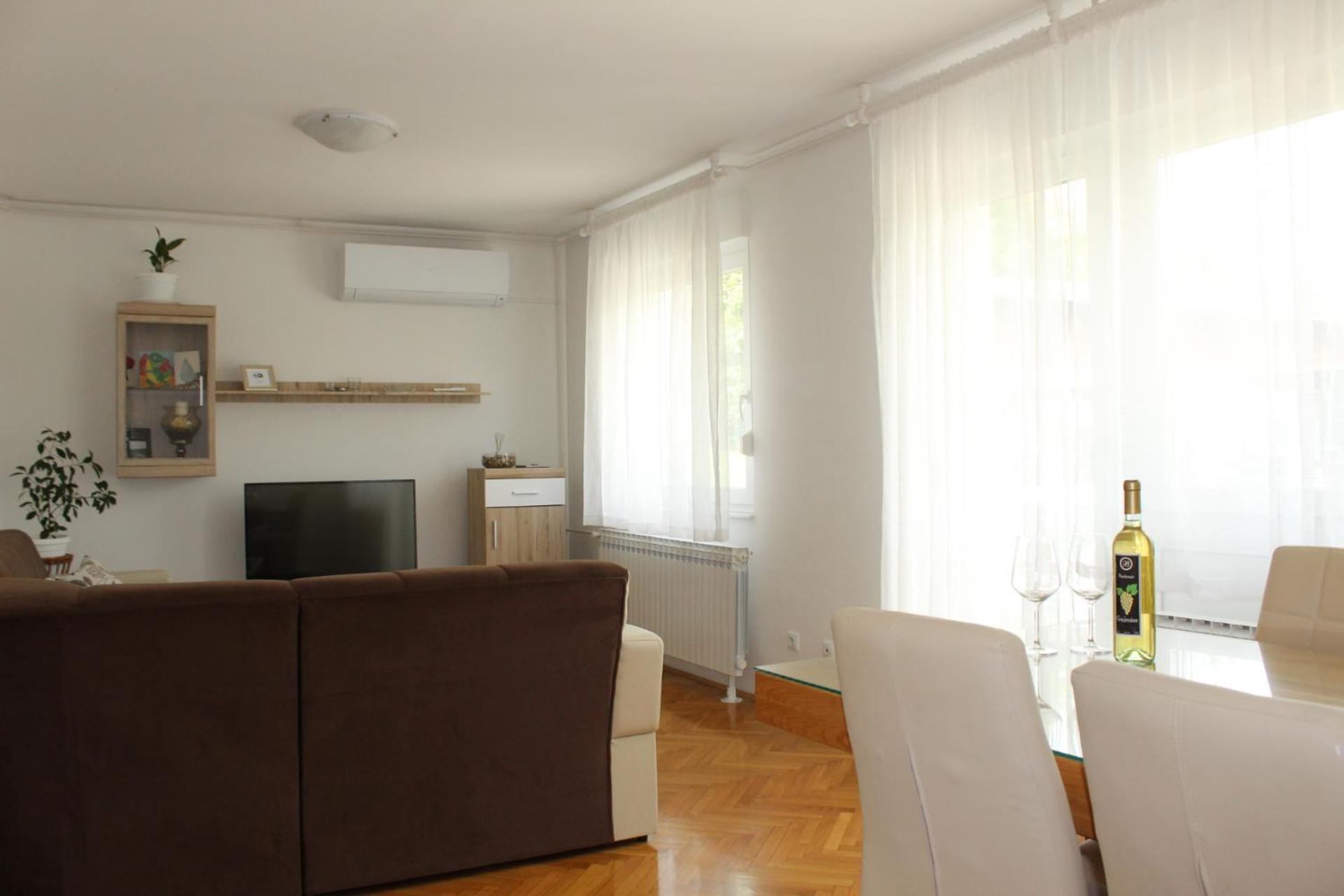 Plitvička Jezera Apartman Black River מראה חיצוני תמונה
